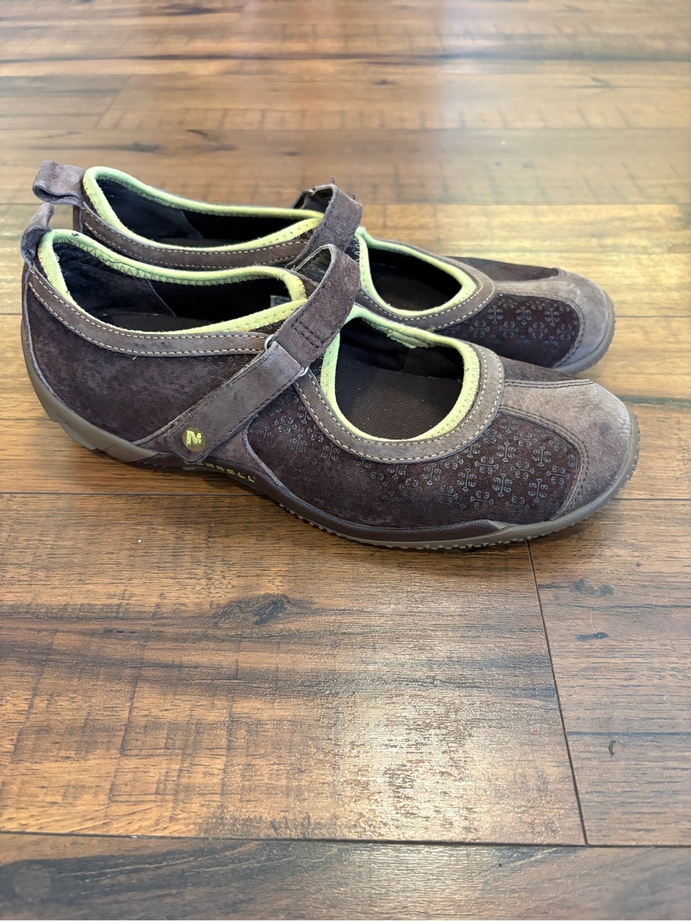 Merrell Womens Shoes Circuit MJ Mary Jane Brown Yellow Suede Comfort Slip-On 8.5